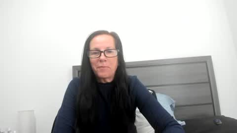 verysassypeachgoddess online show from November 9, 1:40 pm