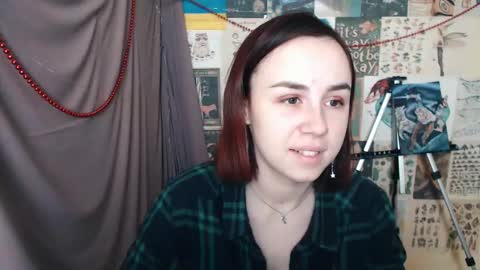 Snapshot of veryveryvery_shy chatting on January 3, 6:33 am veryveryvery_shy online show from January 3, 6:33 am