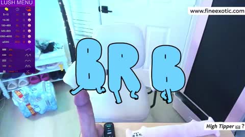 Snapshot of vesafine chatting on December 30, 8:54 am vesafine online show from December 30, 8:54 am