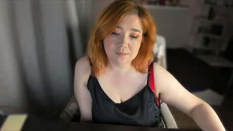 Vi Vixen online show from April 13, 5:47 pm