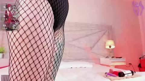 Snapshot of vianylove chatting on October 13, 8:44 pm Viany online show from October 13, 8:44 pm