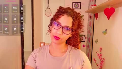 Snapshot of vicky_crazy chatting on March 2, 5:09 pm Vicky online show from March 2, 5:09 pm