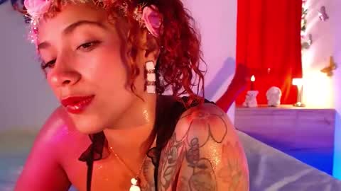 Snapshot of vicky_crazy chatting on December 29, 4:08 pm Vicky online show from December 29, 4:08 pm