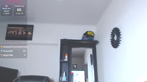 Vicky  online show from April 23, 10:44 am