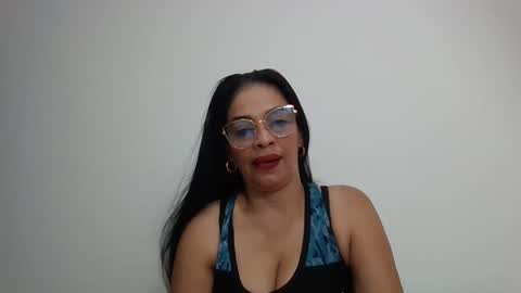 Vicky online show from October 2, 1:21 am