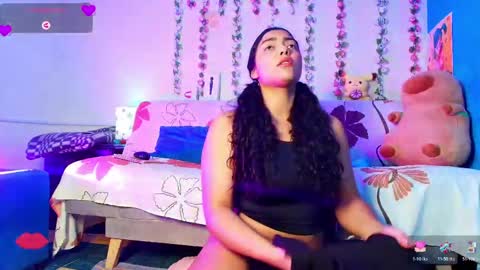 vicky_miller_05 online show from April 13, 7:14 pm