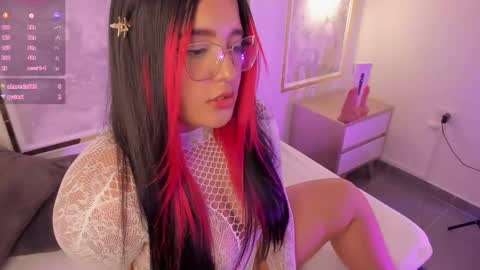 Victoria online show from September 26, 8:50 pm