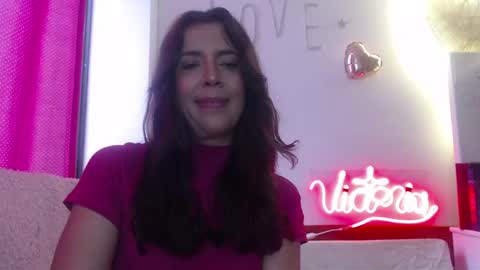 Snapshot of victoria25_meester chatting on March 3, 2:42 pm Hi guys Im victoria Be the one who can control me in PVT online show from March 3, 2:42 pm