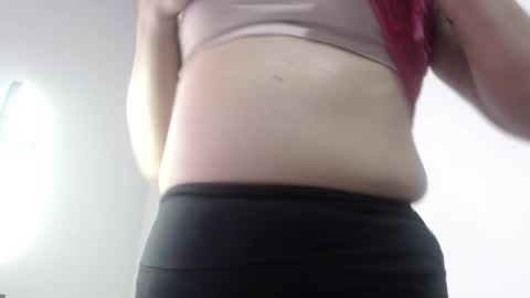 Hi guys   Im victoria  Be the one who can control me in PVT online show from April 27, 7:22 pm