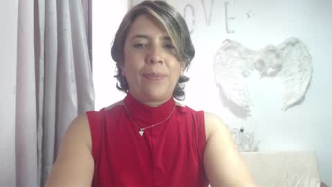 Snapshot of victoria25_meester chatting on September 24, 9:14 pm Hi guys Im victoria Be the one who can control me in PVT online show from September 24, 9:14 pm