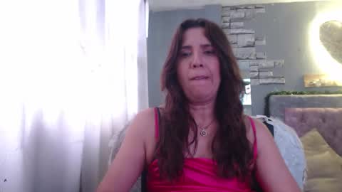 Snapshot of victoria25_meester chatting on December 22, 8:03 pm Hi guys Im victoria Be the one who can control me in PVT online show from December 22, 8:03 pm