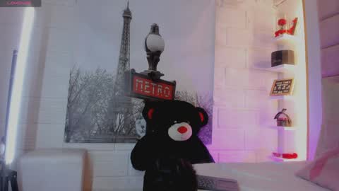 Victoria valentina  online show from April 22, 12:35 pm