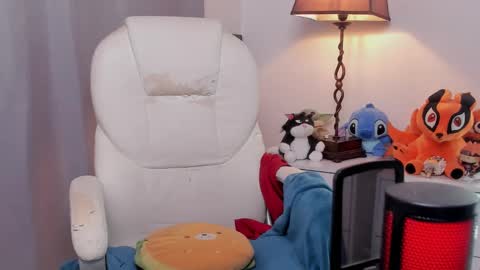 Victoria Devil online show from November 10, 10:27 pm