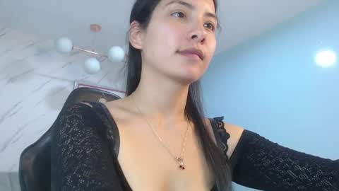 Victoria online show from May 15, 1:36 pm