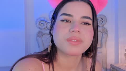 victoria  online show from December 13, 11:34 am