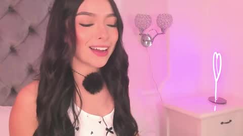 victoria_watsson online show from February 21, 12:17 pm