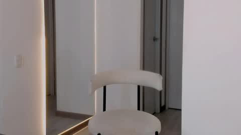 Vcitoria online show from April 23, 2:52 am