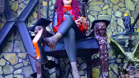 Victoria Heller online show from July 10, 6:58 am