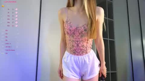 victoriahouston online show from September 17, 7:28 am