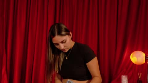 VictoriaNova online show from April 21, 1:53 am