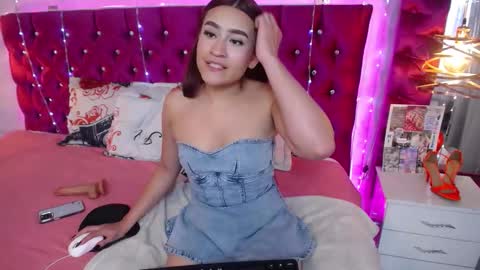 victoriaprins online show from March 7, 9:00 pm