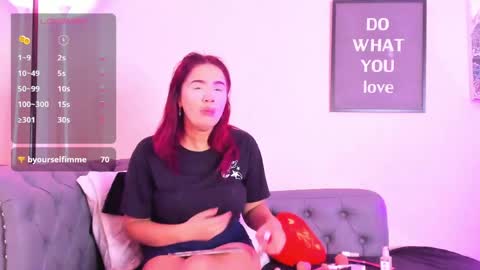 Victoriazans online show from April 24, 12:30 pm