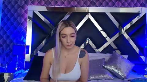 victtoria lee online show from November 20, 10:11 pm