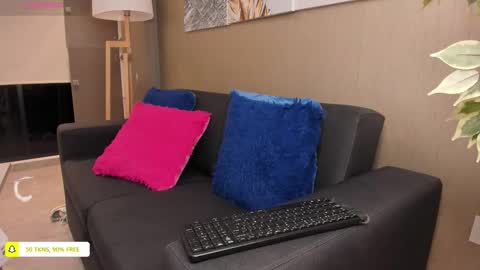 Snapshot of victtoriasantini chatting on October 18, 11:50 pm Victtoria Santini online show from October 18, 11:50 pm