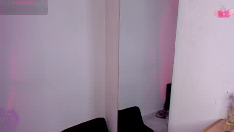 viioleett_cum online show from July 25, 3:52 pm