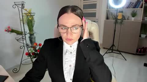 Ukrainian-woman online show from January 14, 1:16 pm