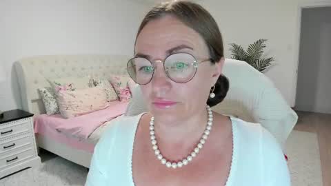 Ukrainian-woman online show from July 23, 11:07 am