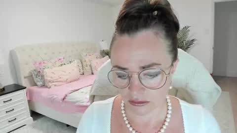 Ukrainian-woman online show from July 22, 11:55 am