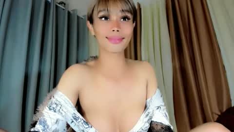 vikkylustfull online show from March 7, 3:46 am