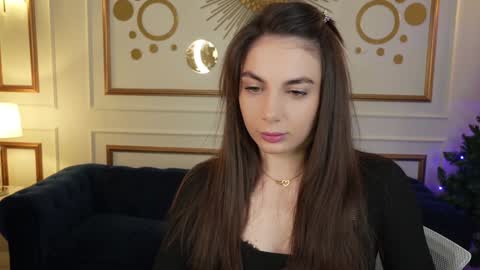 Snapshot of viktoria_storm chatting on January 3, 8:11 pm Alisa online show from January 3, 8:11 pm