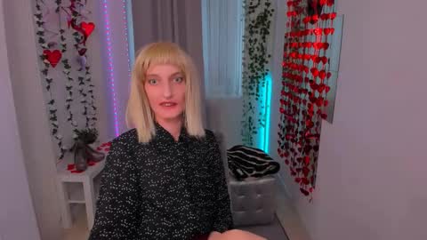 Viktoria online show from February 11, 3:57 pm