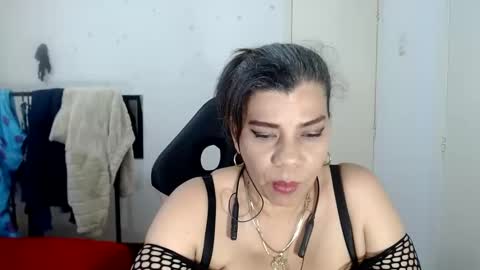 Snapshot of vikyadams chatting on February 28, 6:31 pm VIKY ADAMS online show from February 28, 6:31 pm