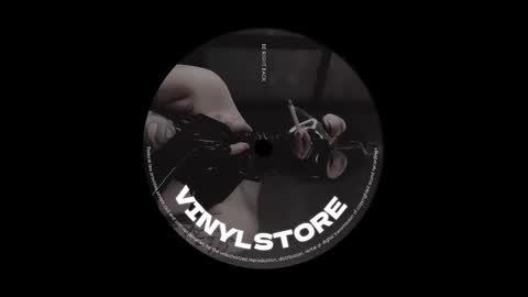 Snapshot of vinylstore chatting on January 25, 10:08 am Diva Silvia online show from January 25, 10:08 am
