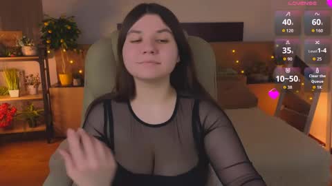 Viola online show from April 25, 8:50 pm