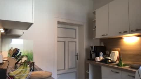 Vio online show from September 30, 10:43 am