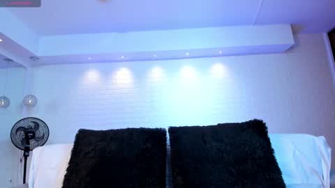 Violett  Everyday From 0530 to 1430 Col Time online show from September 23, 10:46 am