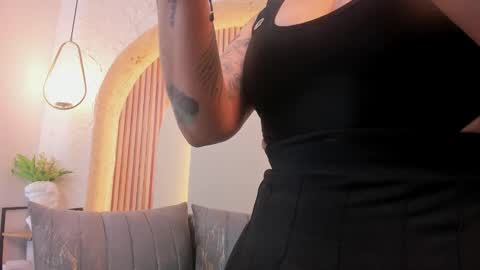 Violette online show from February 27, 10:59 am