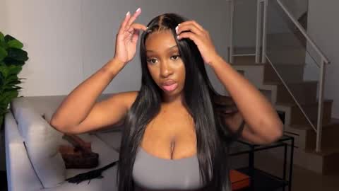 Snapshot of violet6xft chatting on October 19, 11:12 am Fantasy Black Girl online show from October 19, 11:12 am