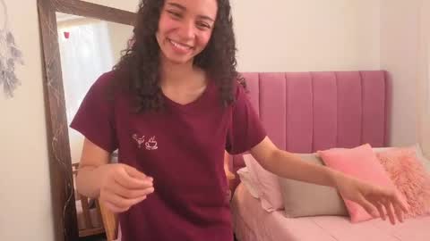 violet__15 online show from April 23, 12:29 pm