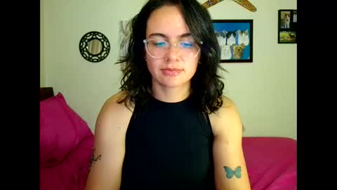 Sofia online show from December 13, 2:43 am