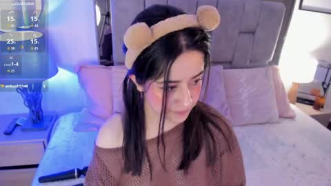 Violet Nova online show from April 24, 12:30 pm