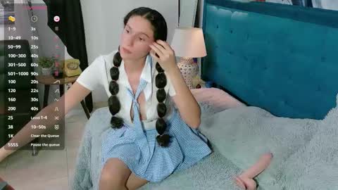 Violeta  online show from January 9, 3:55 am