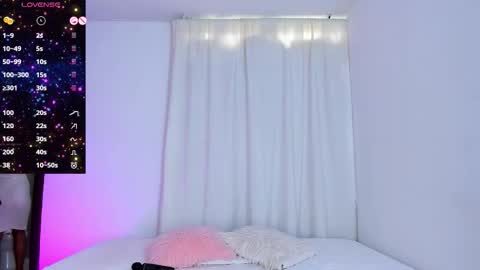 Violeta online show from December 22, 12:52 pm