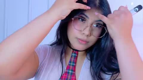 Violet online show from June 28, 5:19 pm