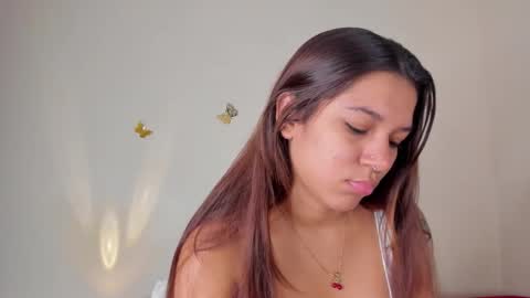 Snapshot of violett_24_ chatting on October 1, 11:09 pm violett_24_ online show from October 1, 11:09 pm