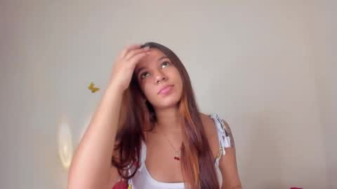 Snapshot of violett_24_ chatting on September 25, 11:46 pm violett_24_ online show from September 25, 11:46 pm